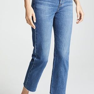 Levi's Wedgie Icon Jean, frayed hem